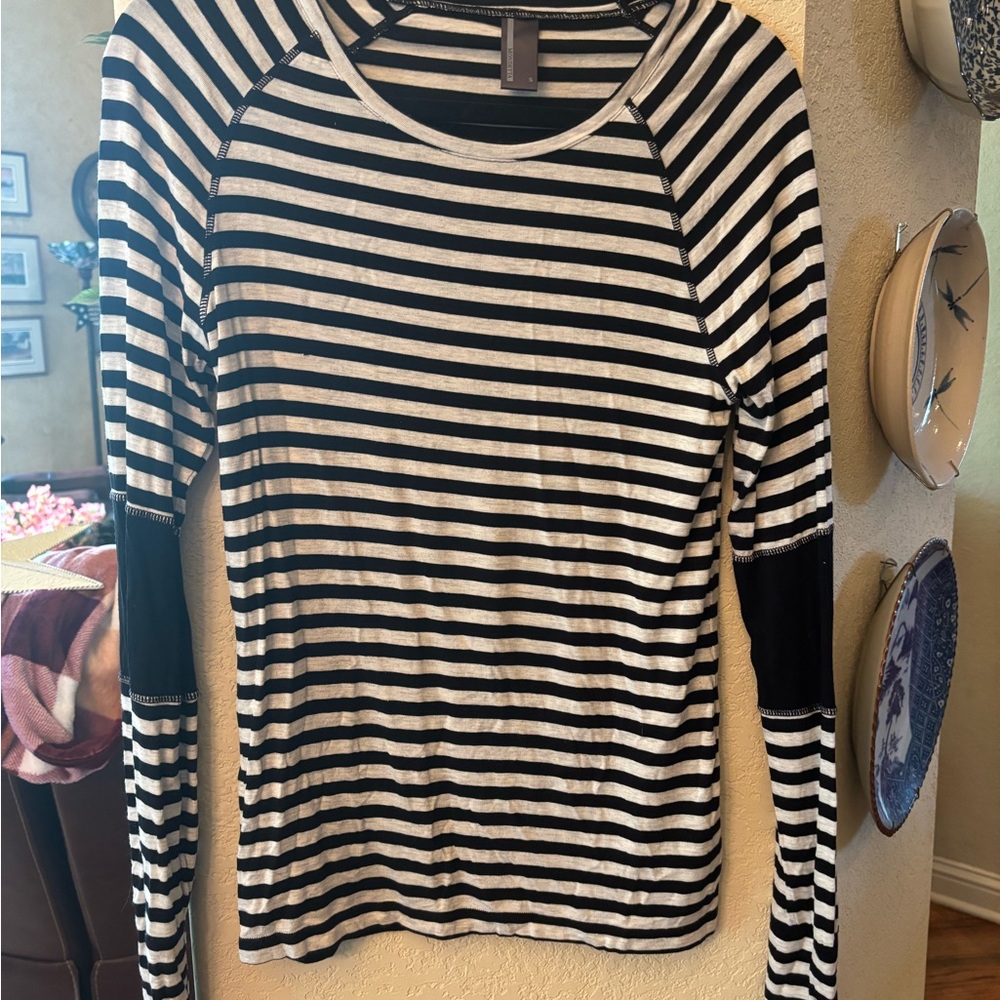 Striped Black and White Women's Top